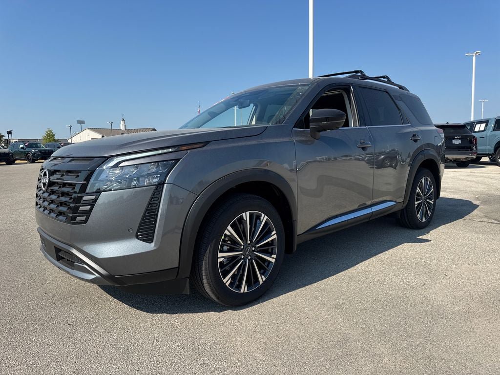 New 2026 Nissan Pathfinder Platinum AWD/4WD image 2
