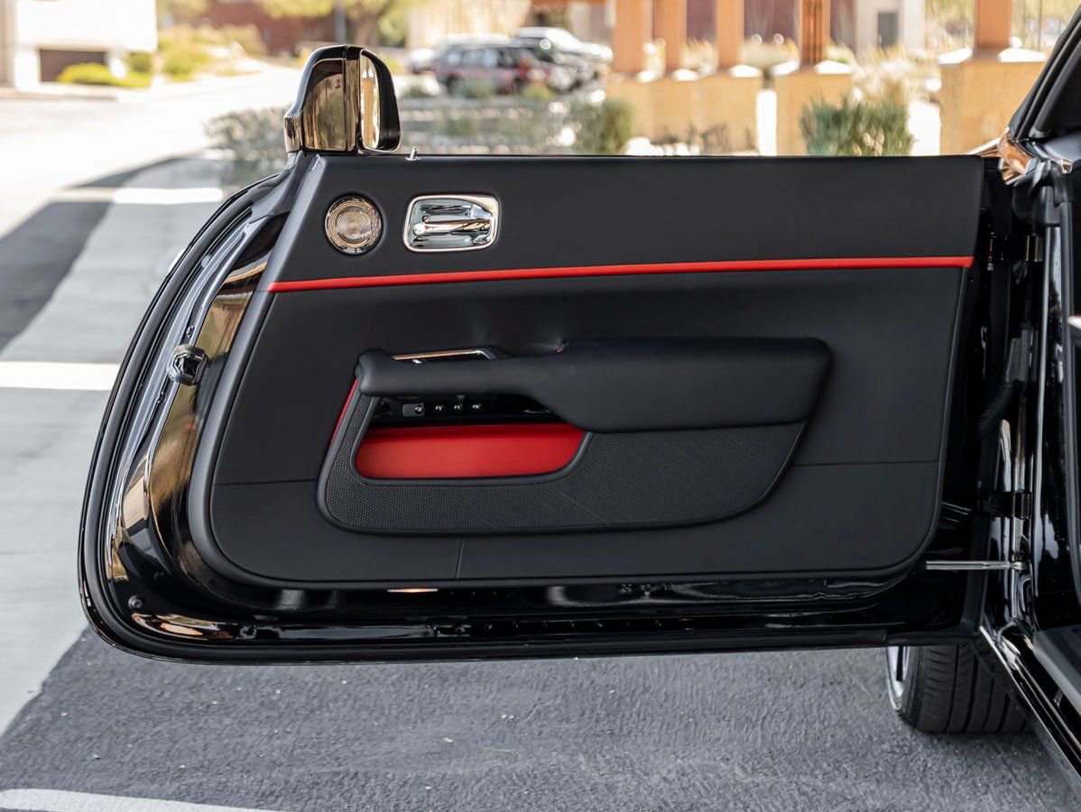 Certified 2019 Rolls-Royce Dawn image 24