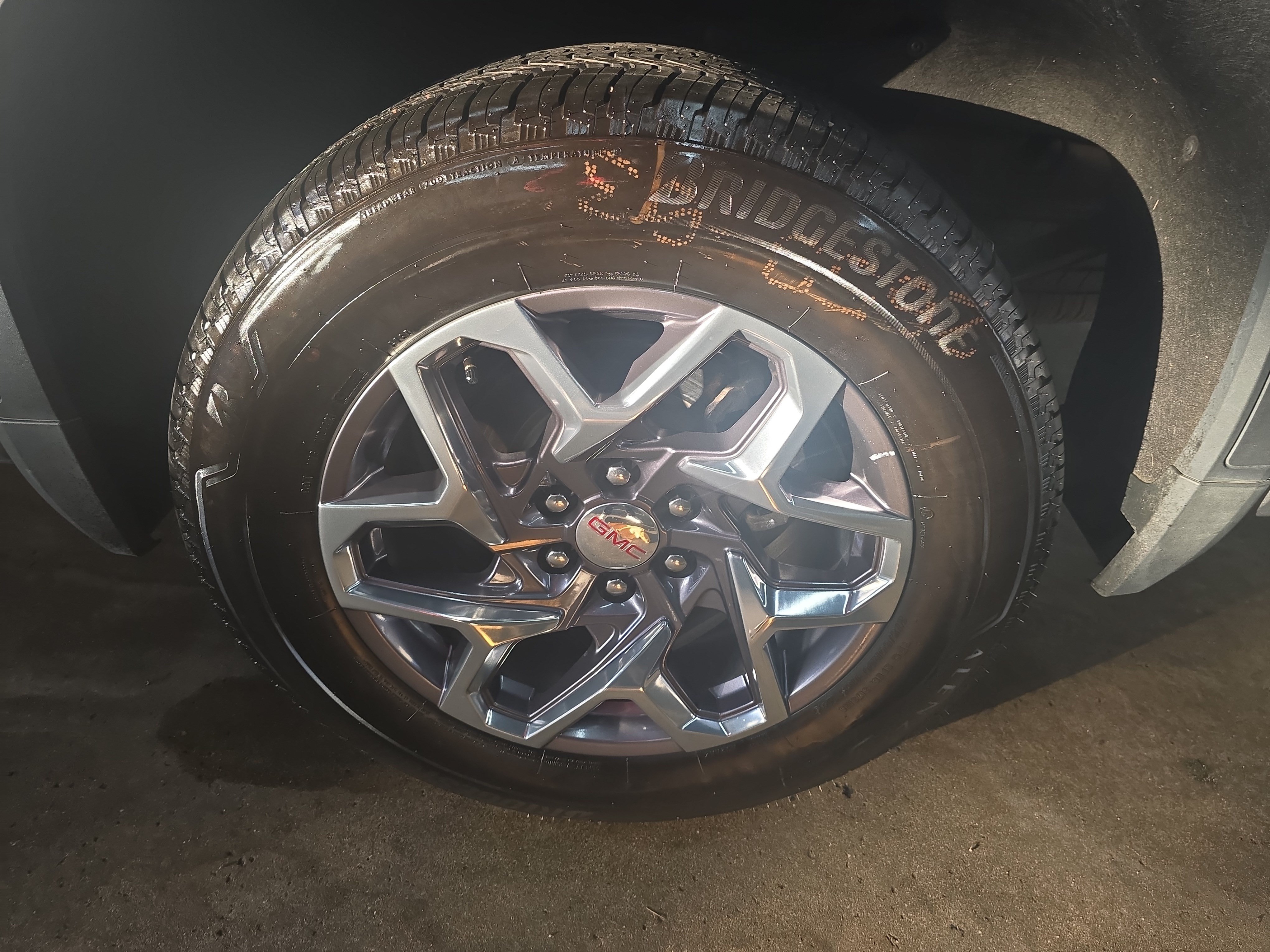 Used 2025 GMC Sierra 1500 SLT AWD/4WD image 33
