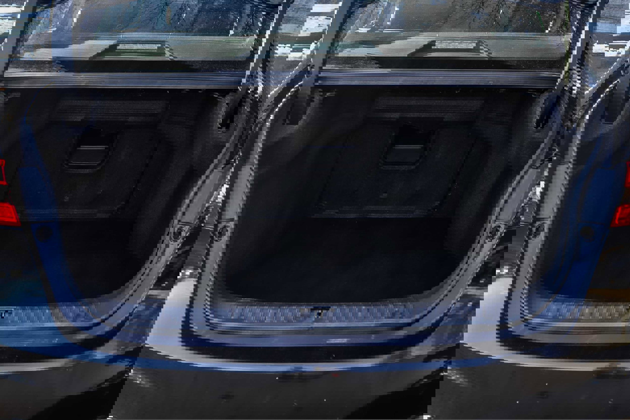 Used 2016 Toyota Avalon XLE image 18