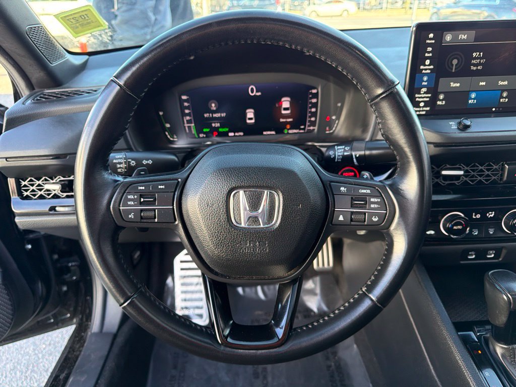 Used 2024 Honda Accord Sport image 29
