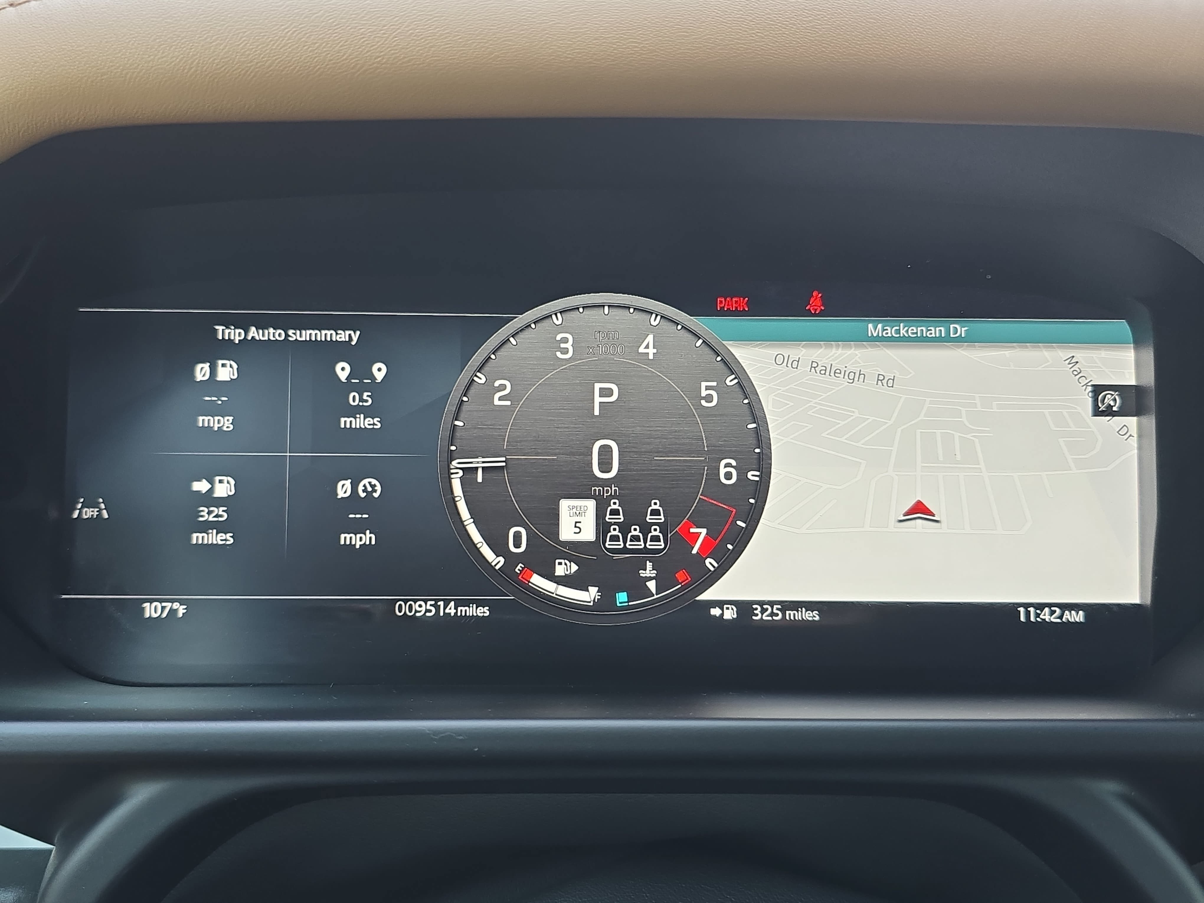 Certified 2026 Land Rover Defender 130 X-Dynamic SE AWD/4WD image 19