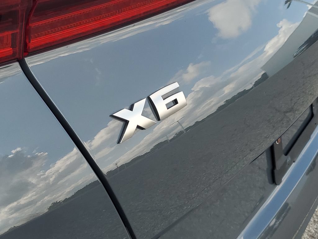 Used 2021 BMW X6 M50i w/ Executive Package AWD/4WD image 37