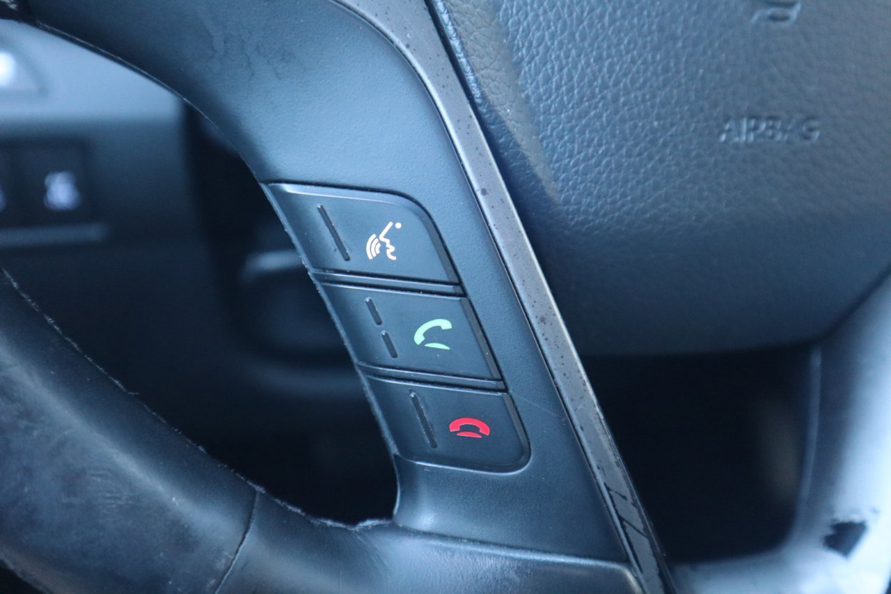 Used 2017 Hyundai Santa Fe AWD w/ SE Ultimate Tech Package 03 image 69