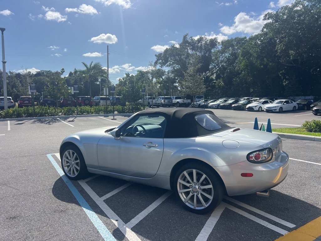 Used 2007 MAZDA MX-5 Miata Touring image 15