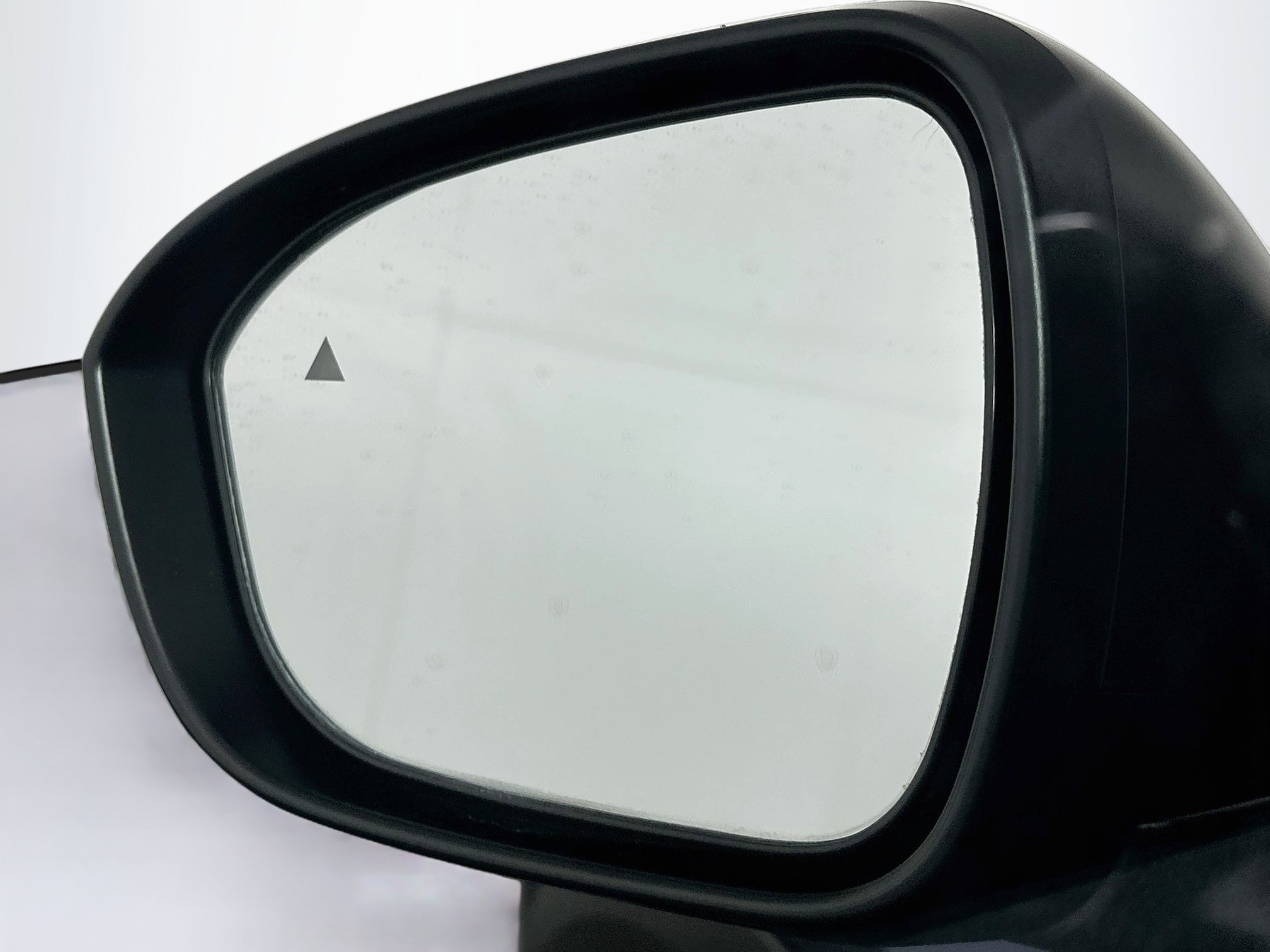 Used 2025 Nissan Kicks S FWD image 16