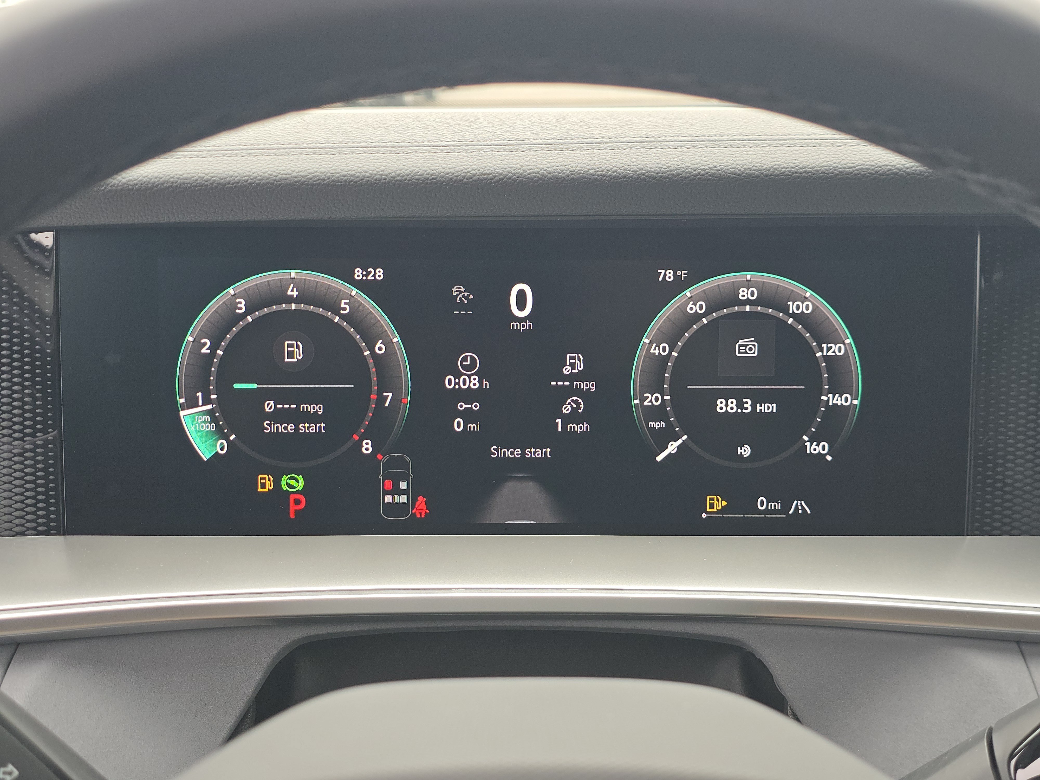 New 2026 Volkswagen Tiguan SE R-Line AWD/4WD image 22