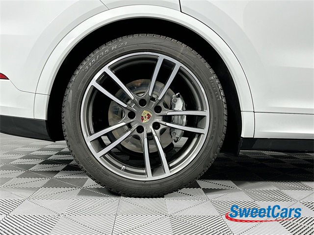 Used 2023 Porsche Cayenne Turbo image 54