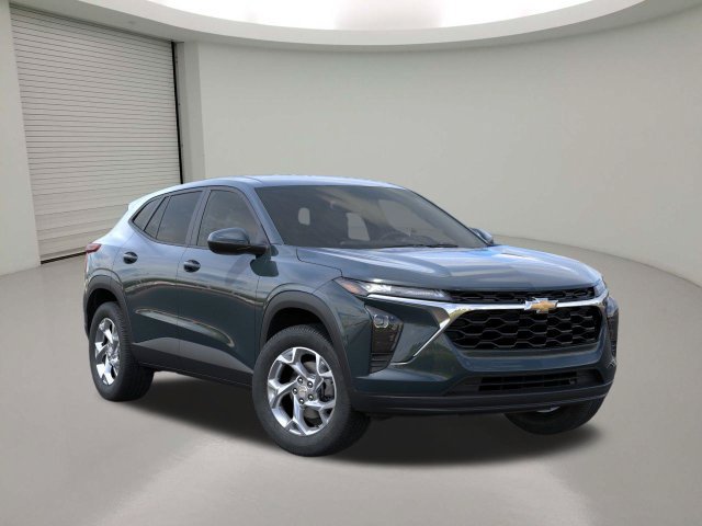New 2026 Chevrolet Trax LS w/ LS Convenience Package FWD image 7