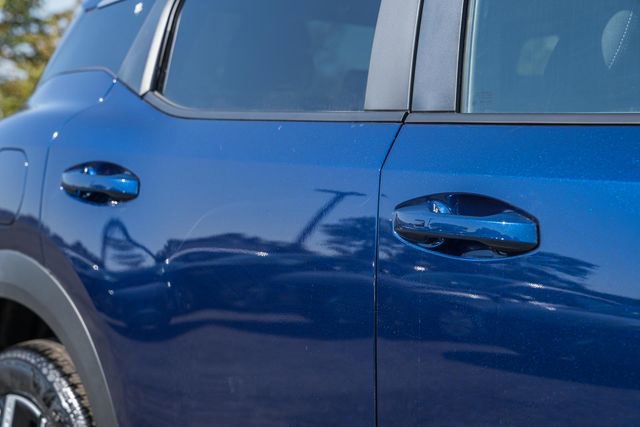 New 2026 Nissan Kicks SV image 14