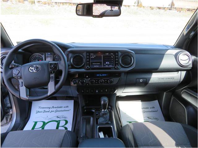 Used 2023 Toyota Tacoma TRD Off-Road w/ Technology Package AWD/4WD image 26