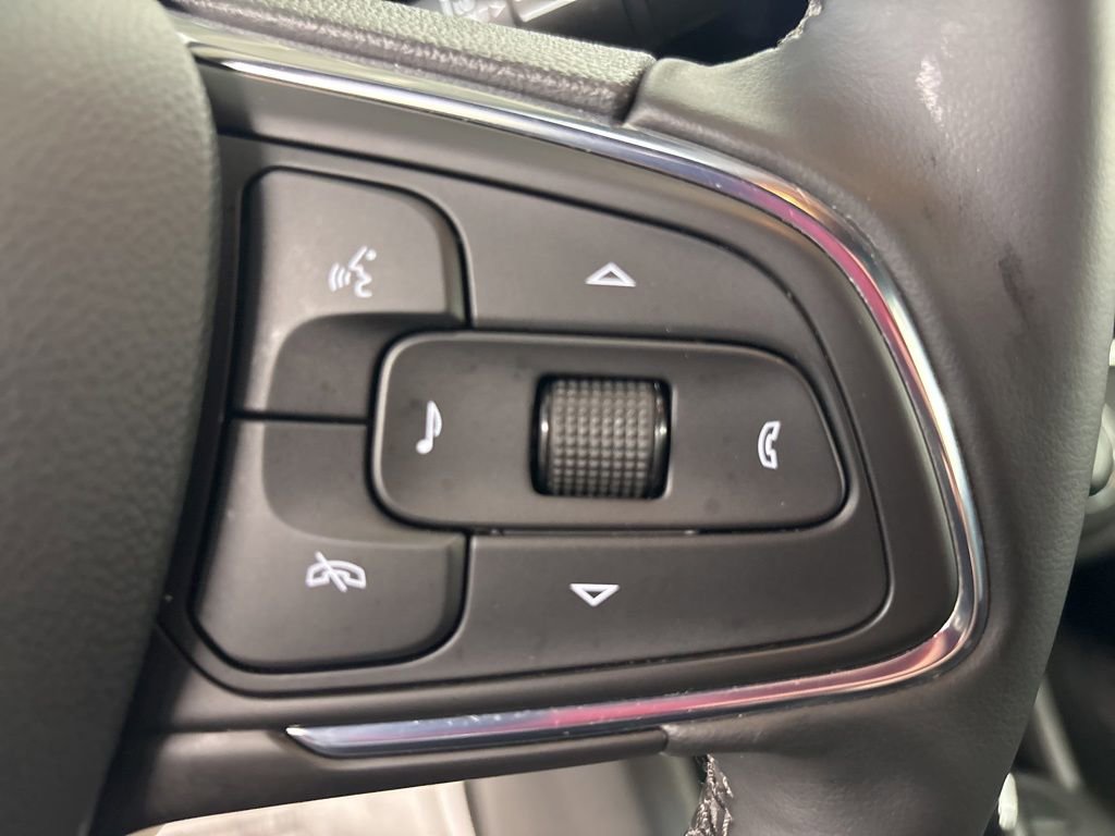 Used 2025 Buick Envista Preferred w/ Convenience I Package FWD image 22