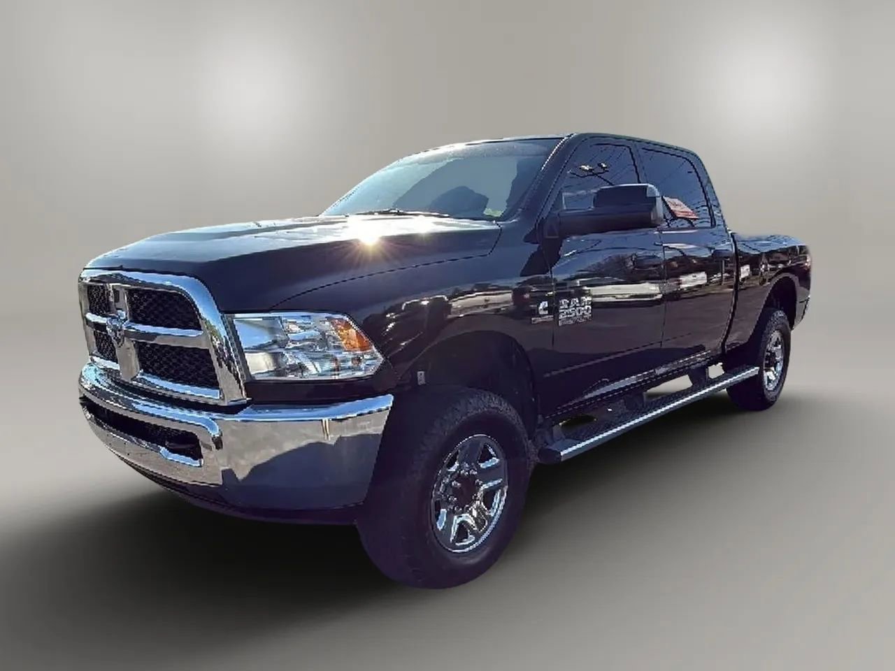Used 2015 RAM 2500 Tradesman w/ Chrome Appearance Group image 9
