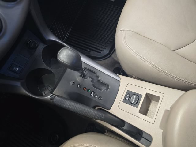 Used 2007 Toyota RAV4 4WD w/ 3rd Row image 25