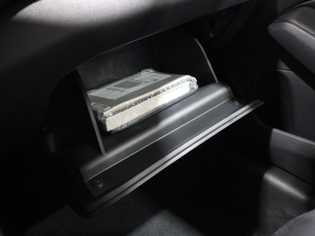 Used 2025 Nissan Altima 2.5 SV FWD image 34