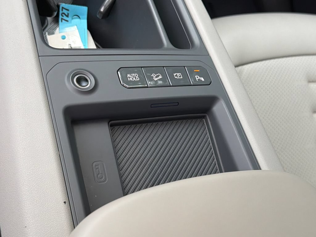Certified 2024 Kia EV9 Wind AWD/4WD image 34