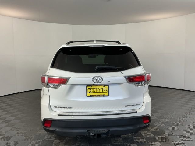 Used 2016 Toyota Highlander Limited AWD/4WD image 6