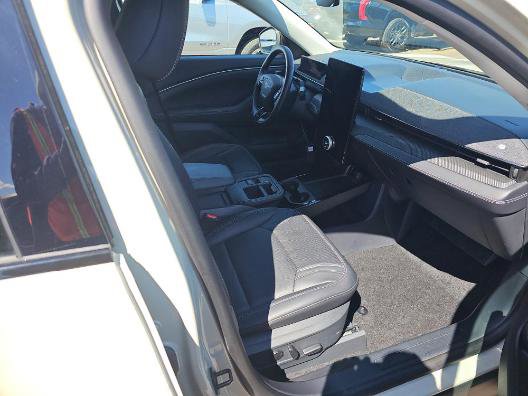 Used 2025 Ford Mustang Mach-E Premium AWD/4WD image 2