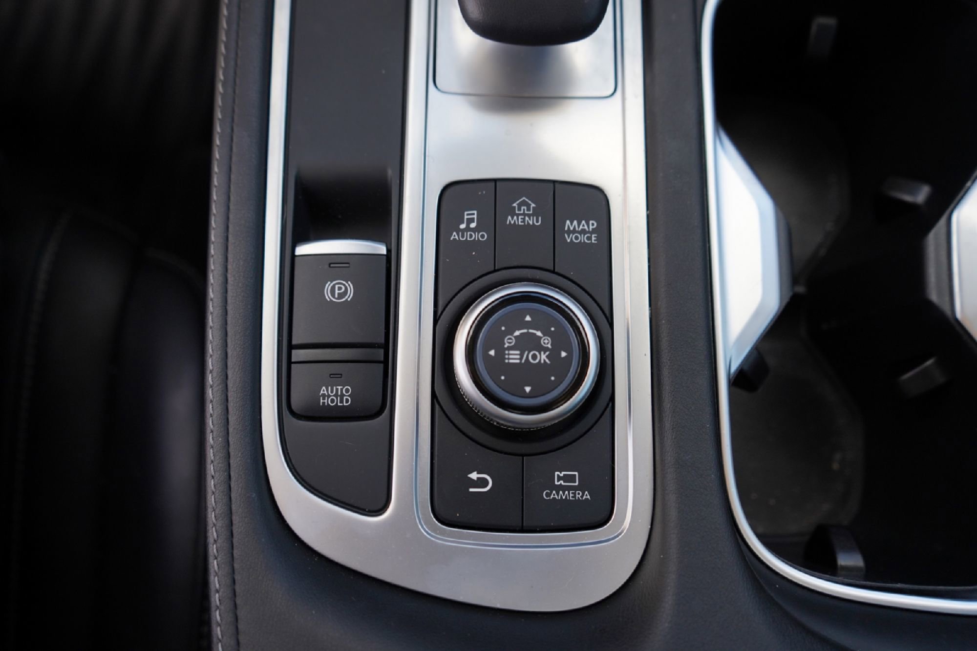 Certified 2025 INFINITI QX60 Luxe w/ Cargo Package image 15