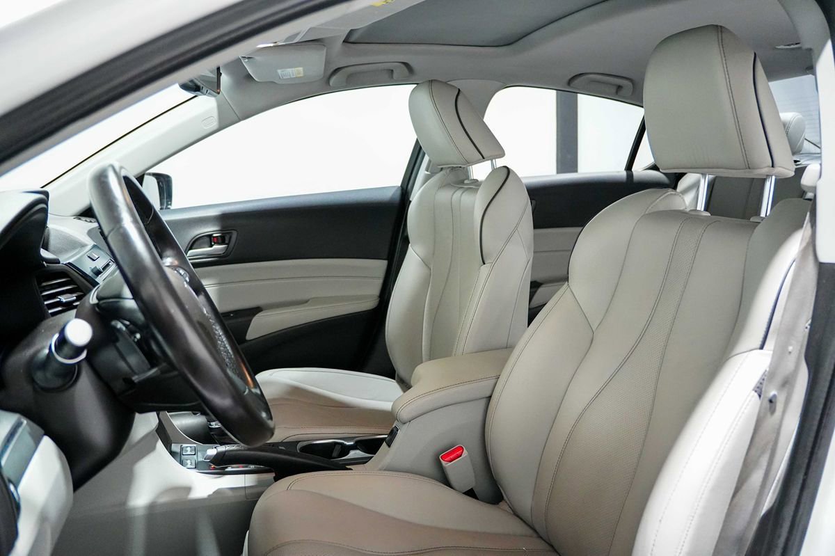 Used 2021 Acura ILX w/ Premium Package image 12