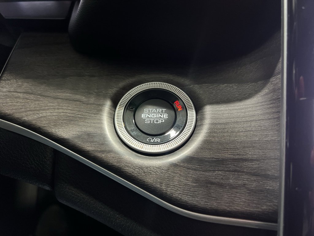 Used 2021 Jeep Grand Cherokee L Limited image 15