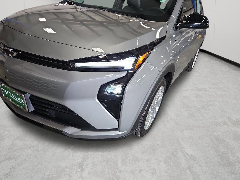 New 2027 Chevrolet Bolt LT w/ Comfort Package FWD image 42