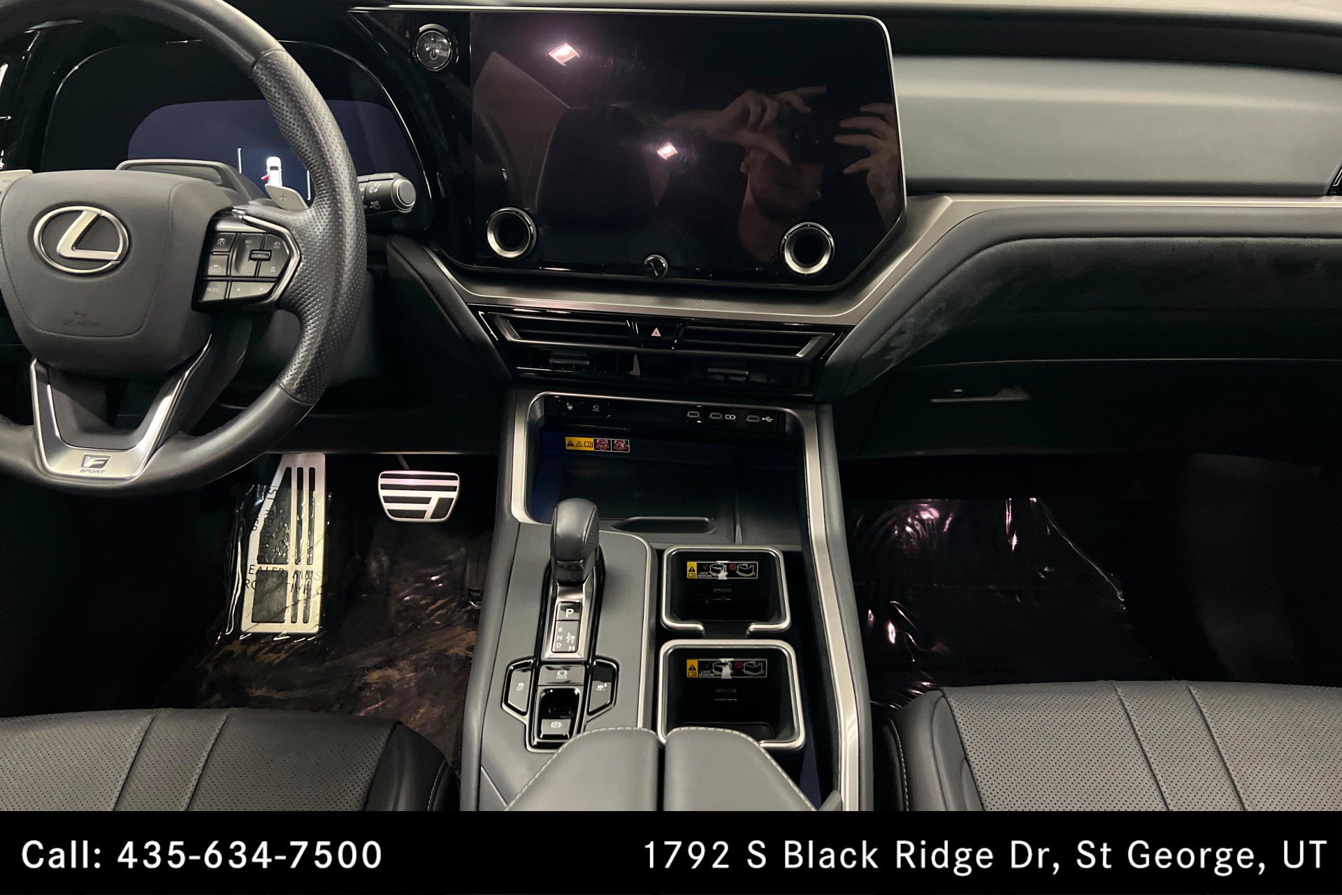 Used 2024 Lexus TX 500h AWD w/ Technology Package image 13
