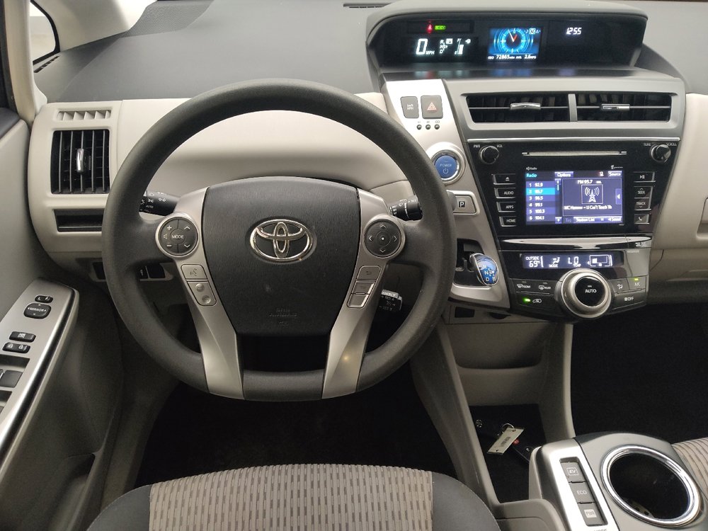 Used 2015 Toyota Prius V Two image 22