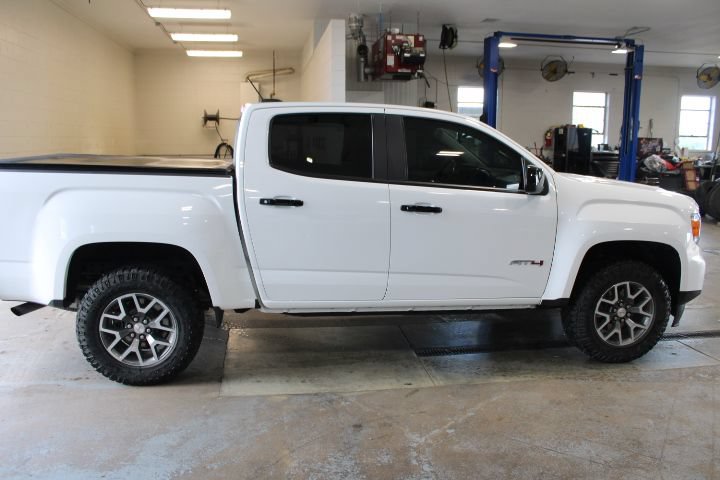 Used 2022 GMC Canyon AT4 w/ Trailering Package AWD/4WD image 11
