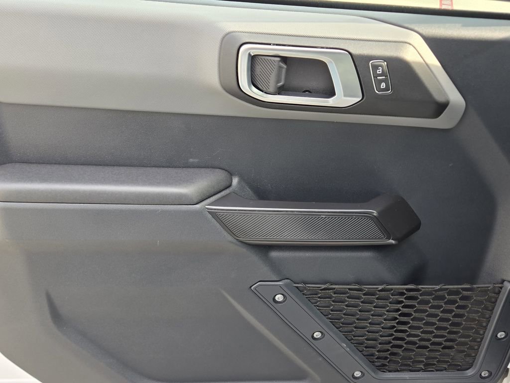 Used 2024 Ford Bronco Black Diamond image 30