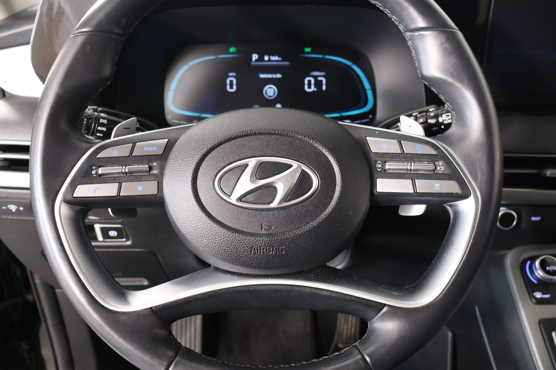 Used 2024 Hyundai Palisade XRT FWD image 3