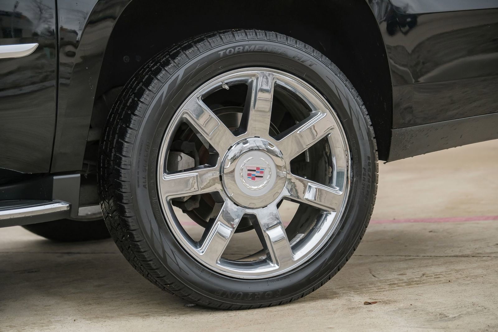 Used 2017 Cadillac Escalade ESV Luxury AWD/4WD image 61