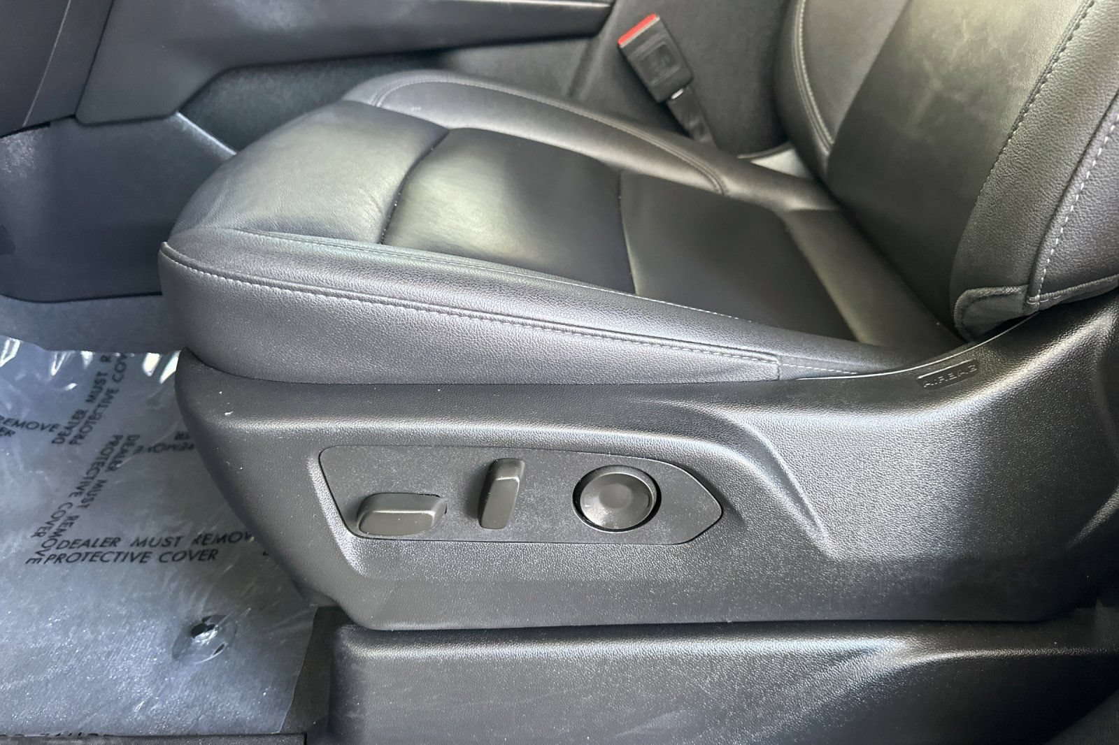 Certified 2025 Chevrolet Tahoe LT AWD/4WD image 13
