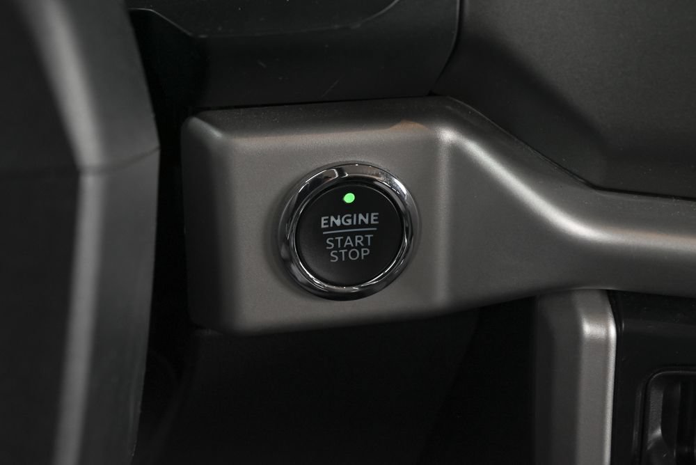 Used 2024 Ford Expedition XLT RWD image 28
