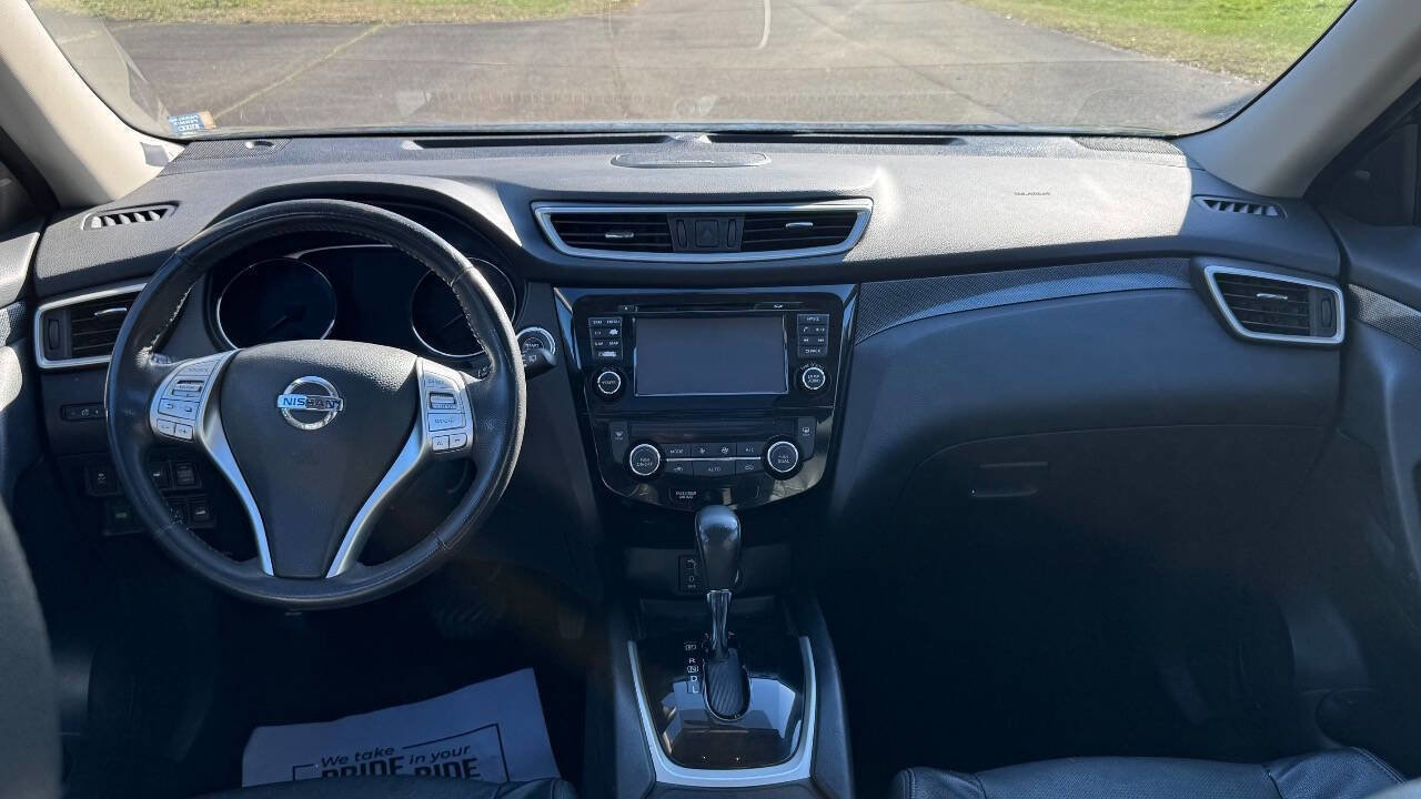 Used 2016 Nissan Rogue SL w/ SL Premium Package AWD/4WD image 12