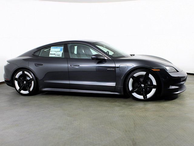 New 2025 Porsche Taycan image 8