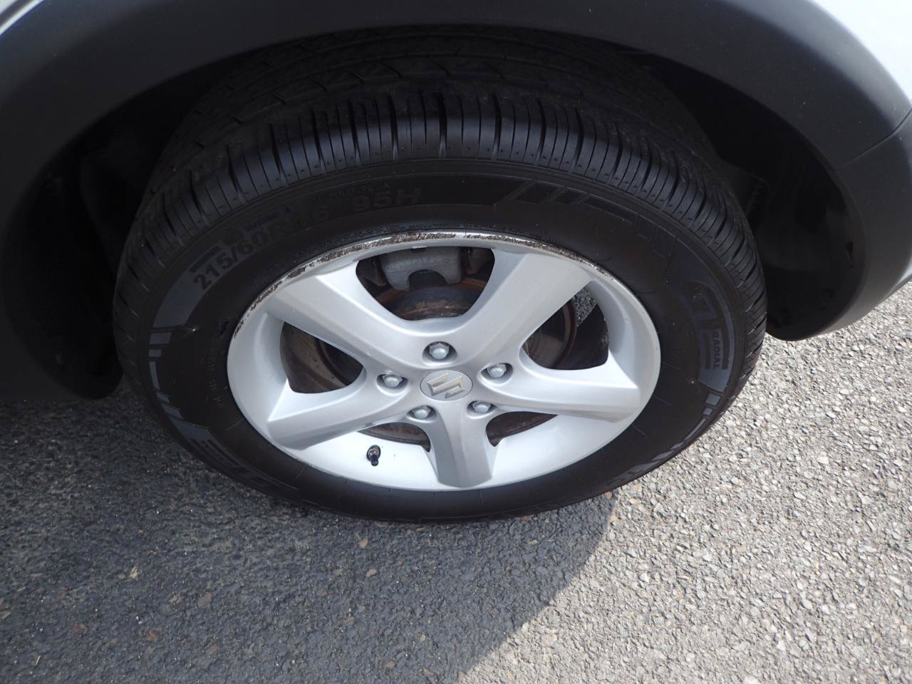 Used 2008 Suzuki SX4 AWD Hatchback image 22