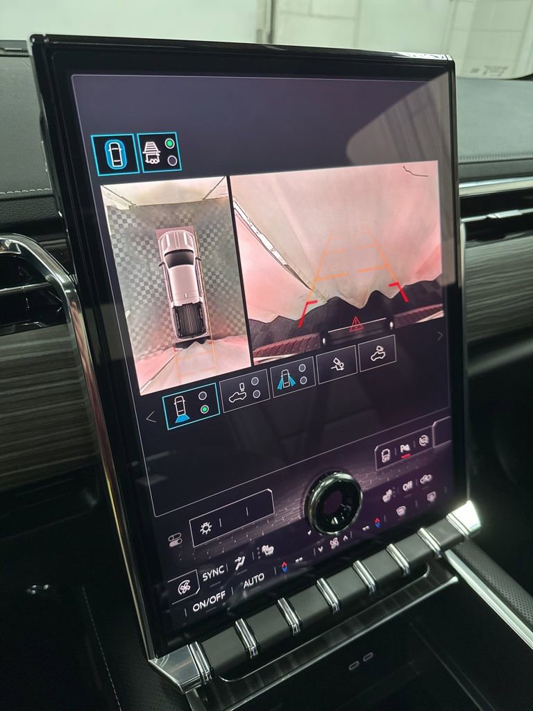 Used 2025 GMC Sierra EV Denali image 30