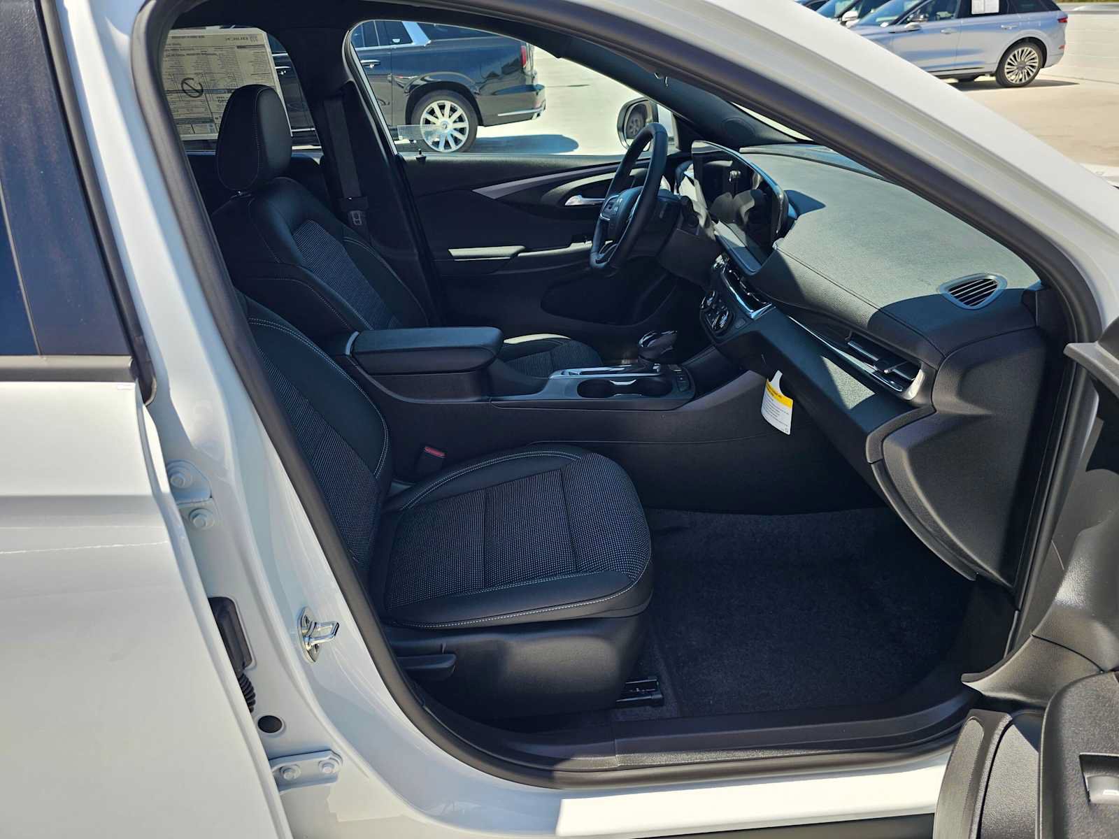 New 2026 Buick Envista Preferred w/ Convenience I Package FWD image 10