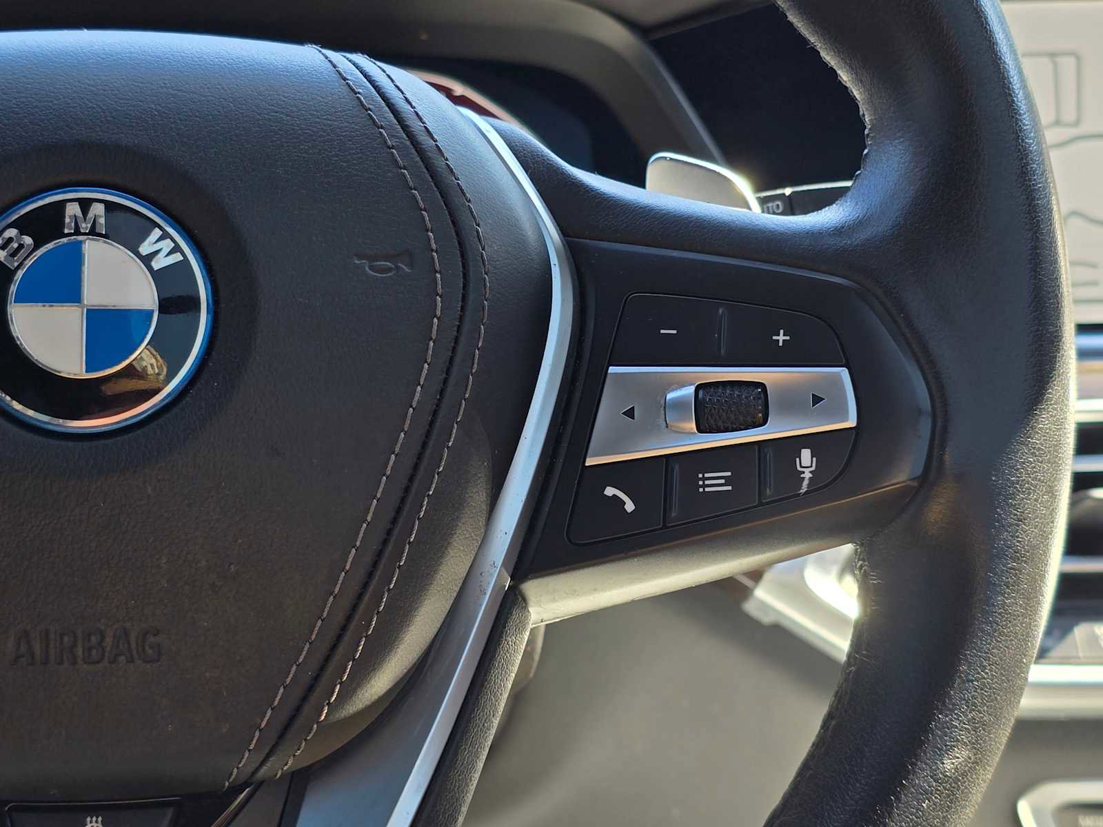 Used 2023 BMW X5 xDrive45e AWD/4WD image 32