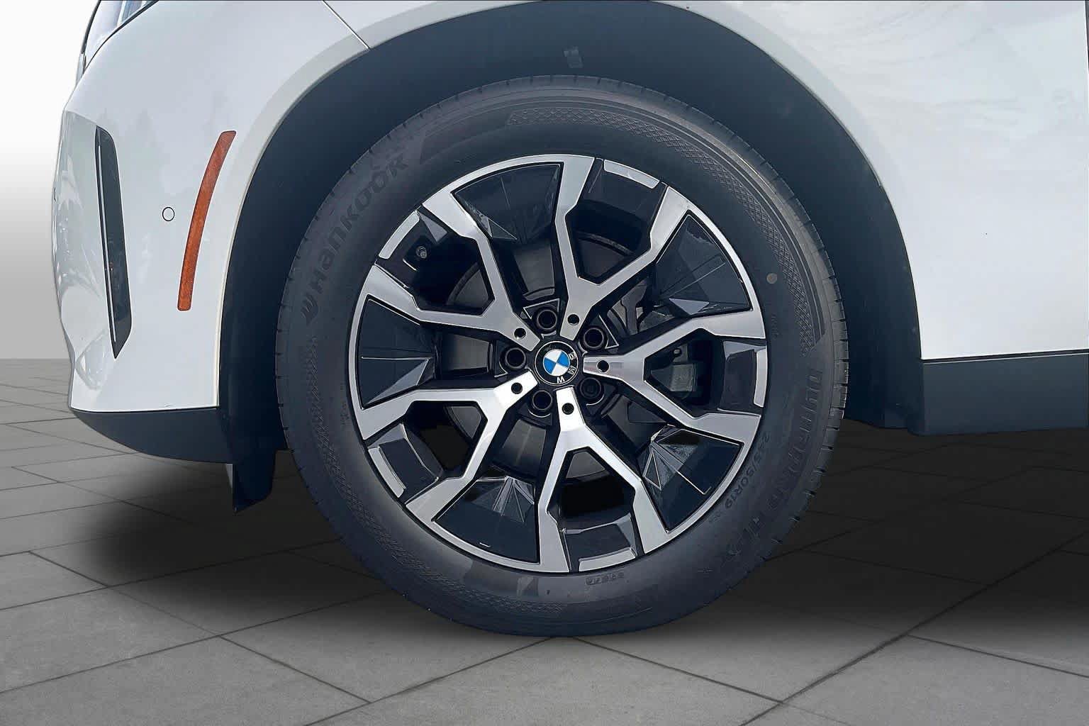 New 2026 BMW X3 xDrive30i w/ Convenience Package AWD/4WD image 11