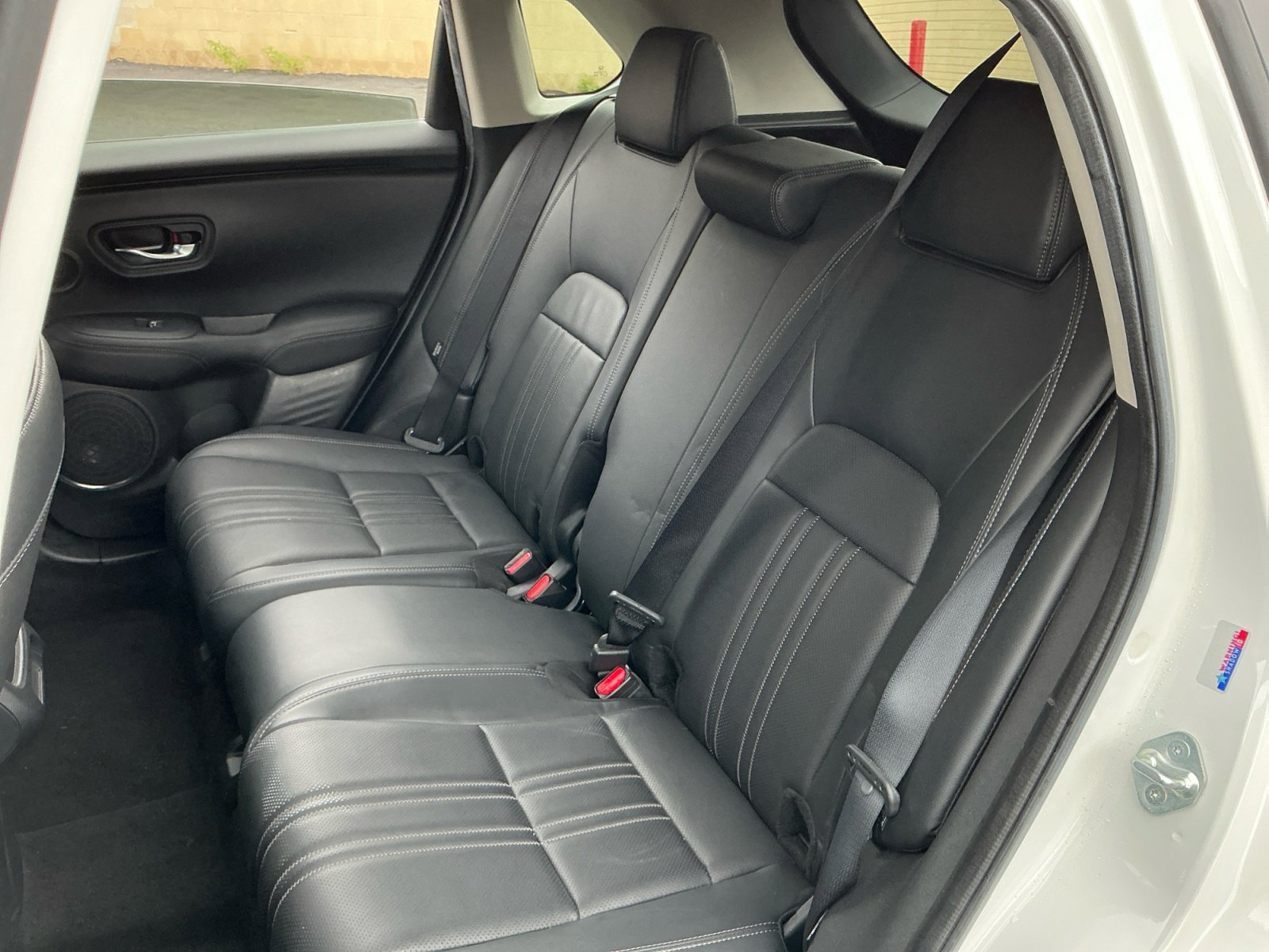 Used 2023 Honda HR-V EX-L image 18