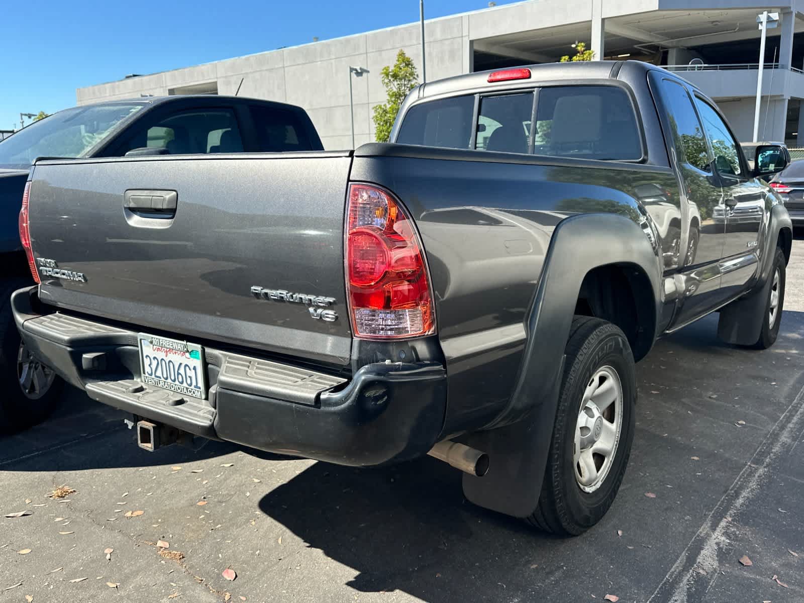 Used 2012 Toyota Tacoma PreRunner w/ Convenience Pkg RWD image 4