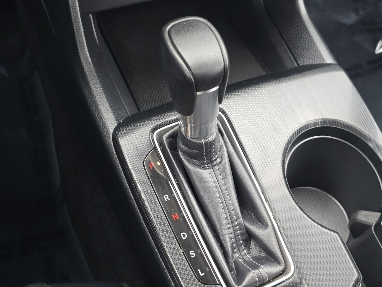 Used 2024 Honda Civic EX-L image 30