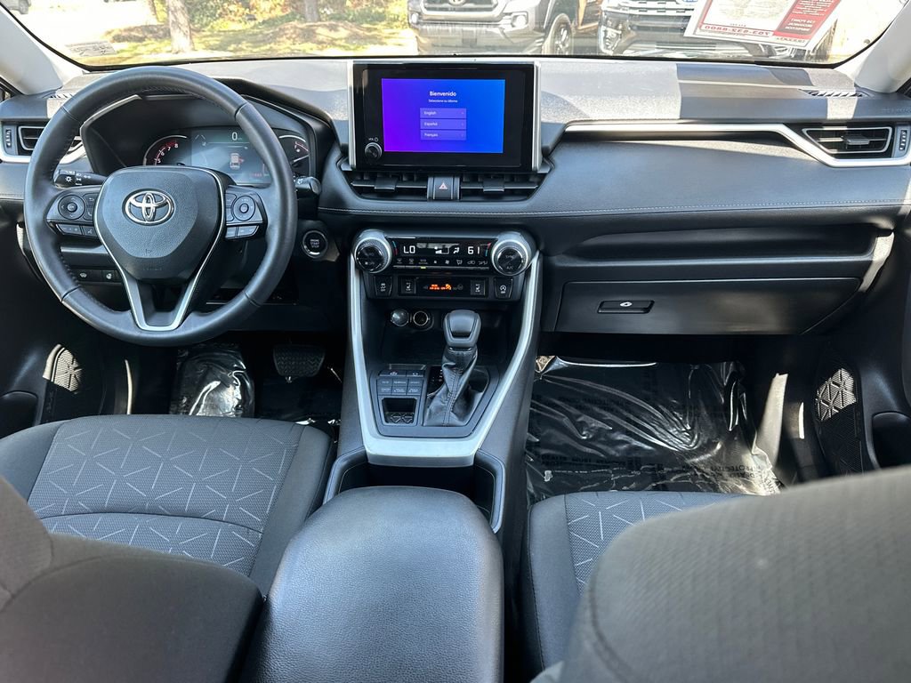 Used 2023 Toyota RAV4 XLE w/ Convenience Package image 15