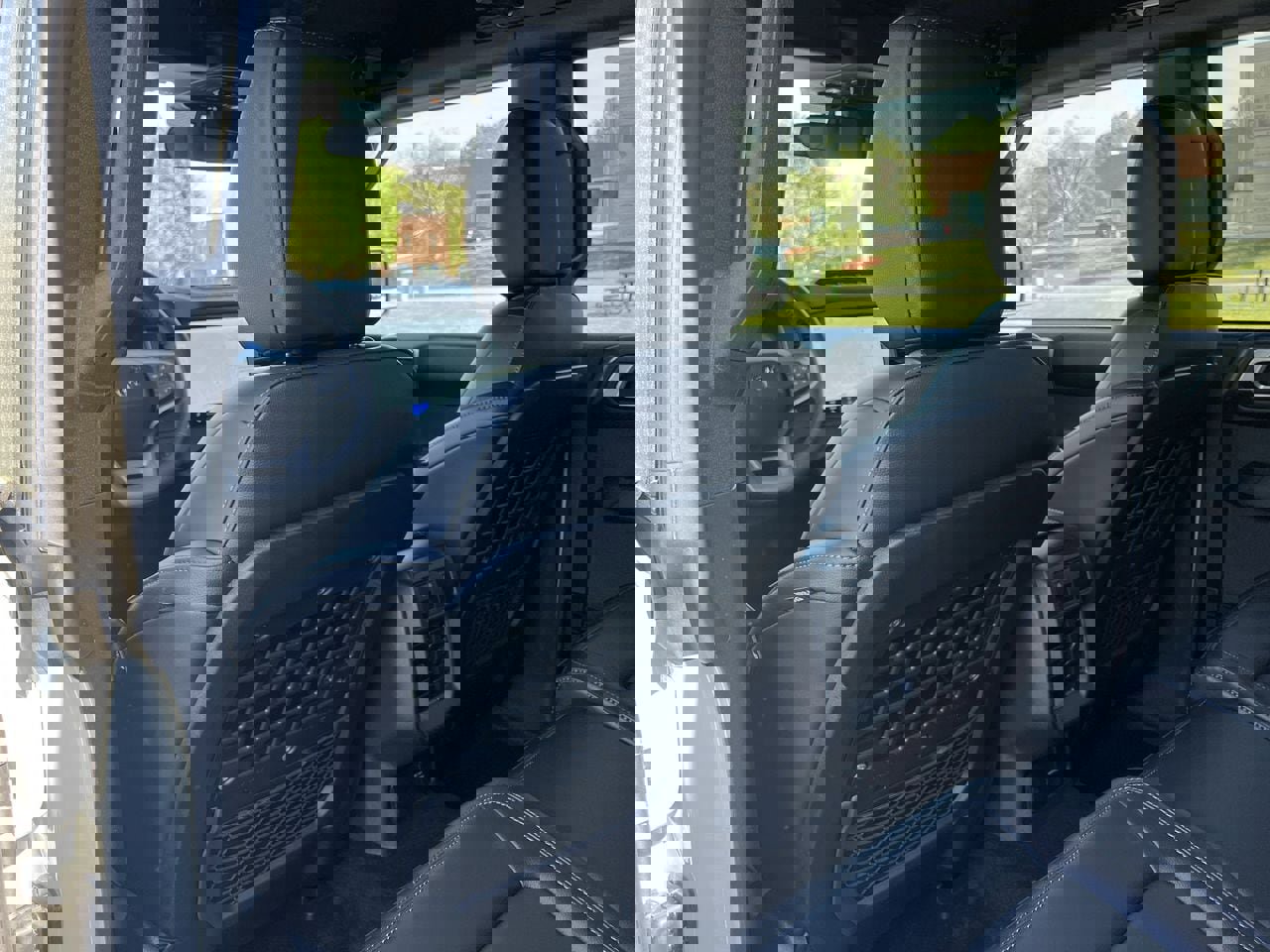 New 2026 Ford Bronco Badlands image 16