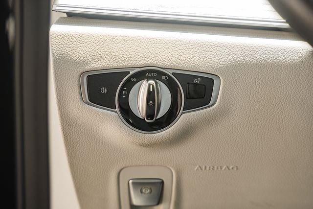 Used 2021 Mercedes-Benz E 450 4MATIC Sedan image 38