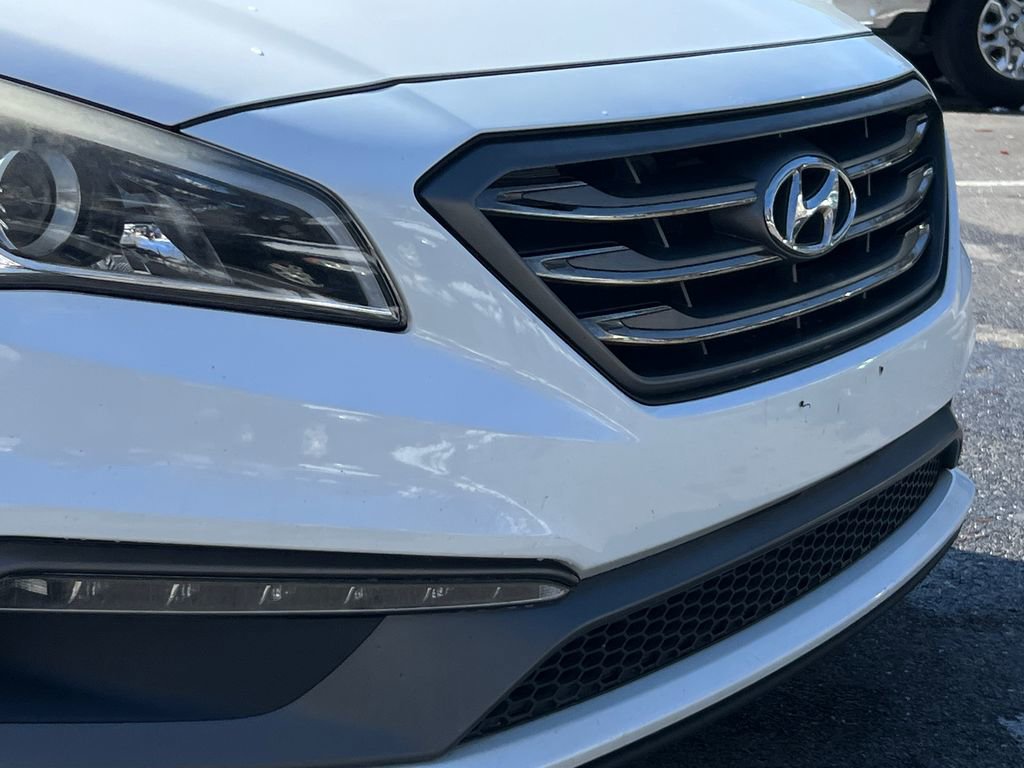 Used 2017 Hyundai Sonata Sport w/ Value Edition Package 02 image 7