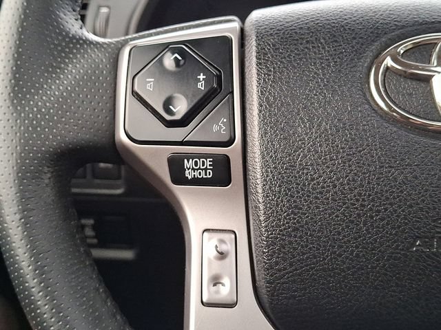 Used 2021 Toyota 4Runner SR5 Premium w/ Moonroof Package AWD/4WD image 17