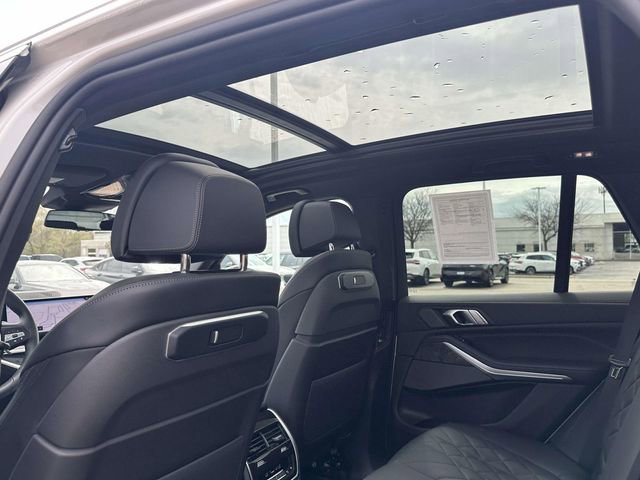 Used 2026 BMW X5 xDrive40i w/ Climate Comfort Package image 22